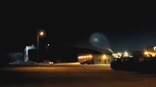 Странное явление в небе сняли на камеру
