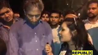 Ravish Kumar angry on godi media and exposes police