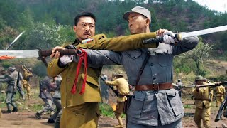 共軍高舉旗幟發起大反攻，共軍隊長使出自己的無敵刀法瞬間擊斃日軍將領！ 抗日