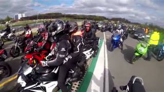 Moto show rekord Brno 2017 - celá kolona - Masarykův okruh (automotodrom Brno)
