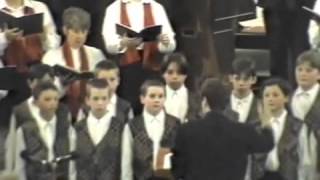 A Boy was born by Britten - conducted by Piroska Varga
