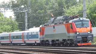 Электровоз ЭП20 004 с поездом № 703 Нижний Новгород - Москва ( "Стриж" )