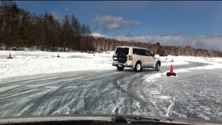 2013/02/08八千穂レイク氷上走行会パジェロロング2wdで挑戦　drift on frozen lake