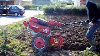 Honda f810 m pflug vari pluh Ploughing ploeg pflüg Arado orka Szántás çan Aração