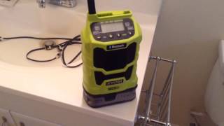 Ryobi P742 Bluetooth jobsite radio