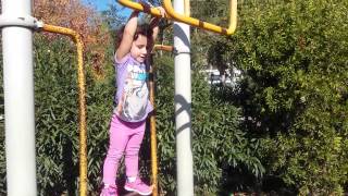 Самый большой детский парк в Греции - парк Флисвоc. The biggest kid's park in Greece - park Flisvos.