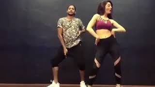 رقص على اغنية《Dilbar Dilbar》???