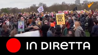 Regno Unito: londonesi organizzano la protesta "Kill the Bill"