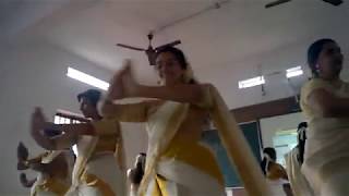 THIRUVATHIRA KAITHOZHAM BY TEACHERS ST. ANNE'S EMS VATHAKKADU