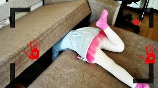 BAD BABY Hidden Crying Baby СКРЫТАЯ КАМЕРА Придавило диваном МАМА в ШОКЕ Kids Prank Hidden camera
