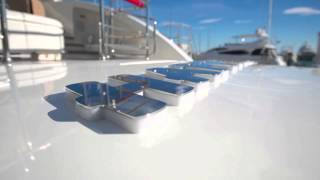 Pose de lettrage Inox retro-éclairé Led Name , par Euromed Yachting