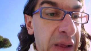 FUNERALI RICCARDO SCHICCHI PAOLINI GRIDA "SCANDALO!"