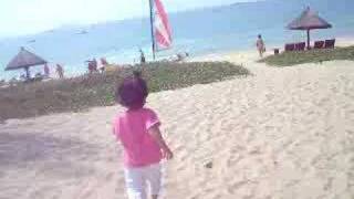 阿盟在Sanya Hilton沙滩200804271003