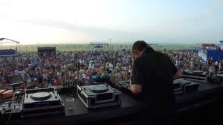 Bobina plays PPK @ Global Gathering Ending 17.07.2010.