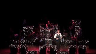 "Silent Night" - Peter White Christmas show - Fresno 2010