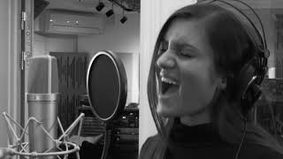 Claudia Campagnol - All Through You / I'm Strong (promo video)