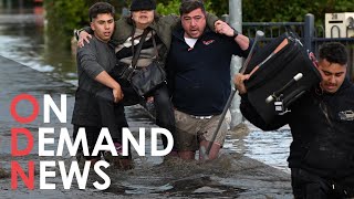 Australian MEGA-Floods Force Thousands to Flee