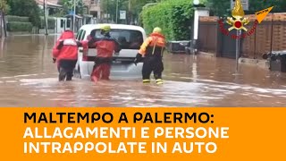 Maltempo a #Palermo: allagamenti e persone intrappolate in auto