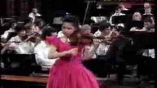 sarah chang plays Tchaikovsky violin concerto part2