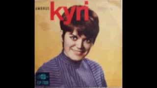 Ambrus Kyri - Sétáló csizmák