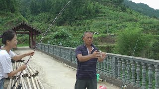 农村姑娘和伯父去钓鱼，钓到的都是这种鱼，放进鱼塘里养能存活吗