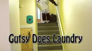 Gutsy Does Laundry
