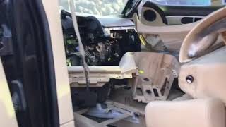 Разборка Volkswagen Touareg 2001 - 2010 год. Как снять карту задней левой двери .