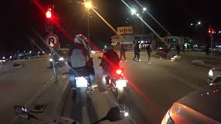 Ö Z E T CBR 650F 330 KM İLE ÖN KALDIRMA MOTORCUYU KALDIRIM TAŞI FIRLATMAK