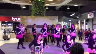 Riverside Dancing Mekong river Nongkhai thaiiand By teacher panita  Let's  go