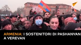 I sostenitori di Pashanyan a Yerevan