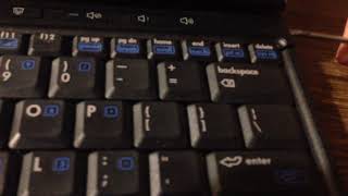 How to remove the keyboard in an HP Compaq NC4200