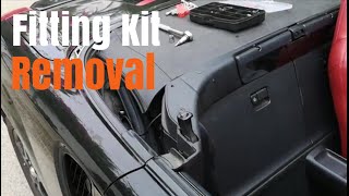 Toyota MR2 Roadster Hardtop Fitting Kit Removal
