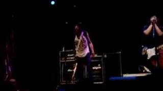 Metro Station- Live- Shake it- DALLAS TEXAS