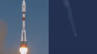 Soyuz-2.1b launches Khayyam
