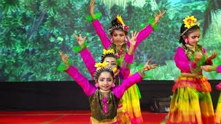 dance by 1st std sudents
