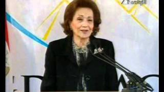 سوزان مبارك تتفقد مركز أسوان لجراحات القلب 13-1-2011