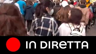 Proteste degli studenti in Catalogna per arresto del rapper Hasel