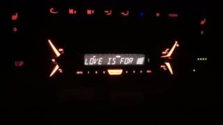 Sony CDX-G1100U pe Vw Passat 2003