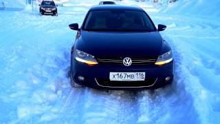 Volkswagen Jetta MK6 (2013 г.в.), 1,4 TSI, DSG7,  122 л.с., комплектация Highline+ (+немного допов)