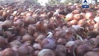 Jan Man: Farmers unhappy post demonetisation as rates defalte; throw vegetables on road