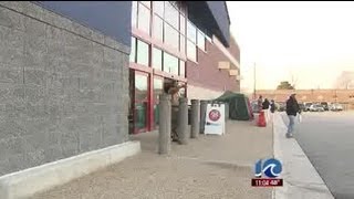 Shoppers line up for Black Friday deals