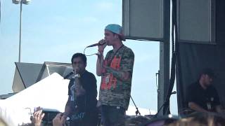 T.Mills- Rich Girls at Bamboozle 2010