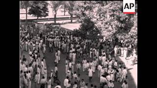 POLICE DISPERSE CROWDS AT OPENING OF INDIAN LEGISLATURE   - NO SOUND (PICTURE JUMPY IN PLACES)