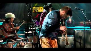 Honey B  & T bones   Live M1 2015 Pt  4 (4)