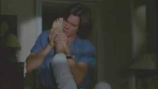 Jennifer Aniston foot kiss