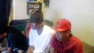 2 kids 1 sandbox reaction BHR