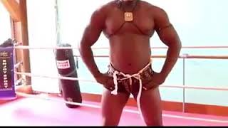 DES COMBATTANTS SÉNÉGALAIS UTILISE DES GRIGRIS POUR GAGNER DES COMBATS ET ÊTRE POPULAIRE !!