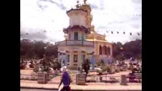 Main Cao Đài Temple in Vietnam from the outside - Annual festival - Video 2