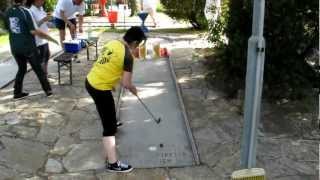 2x "Hole in 1" Miniaturgolf