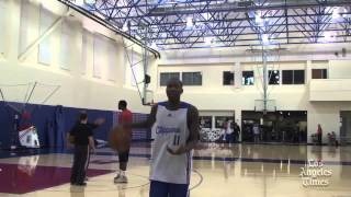Jamal Crawford breaks down his crossover